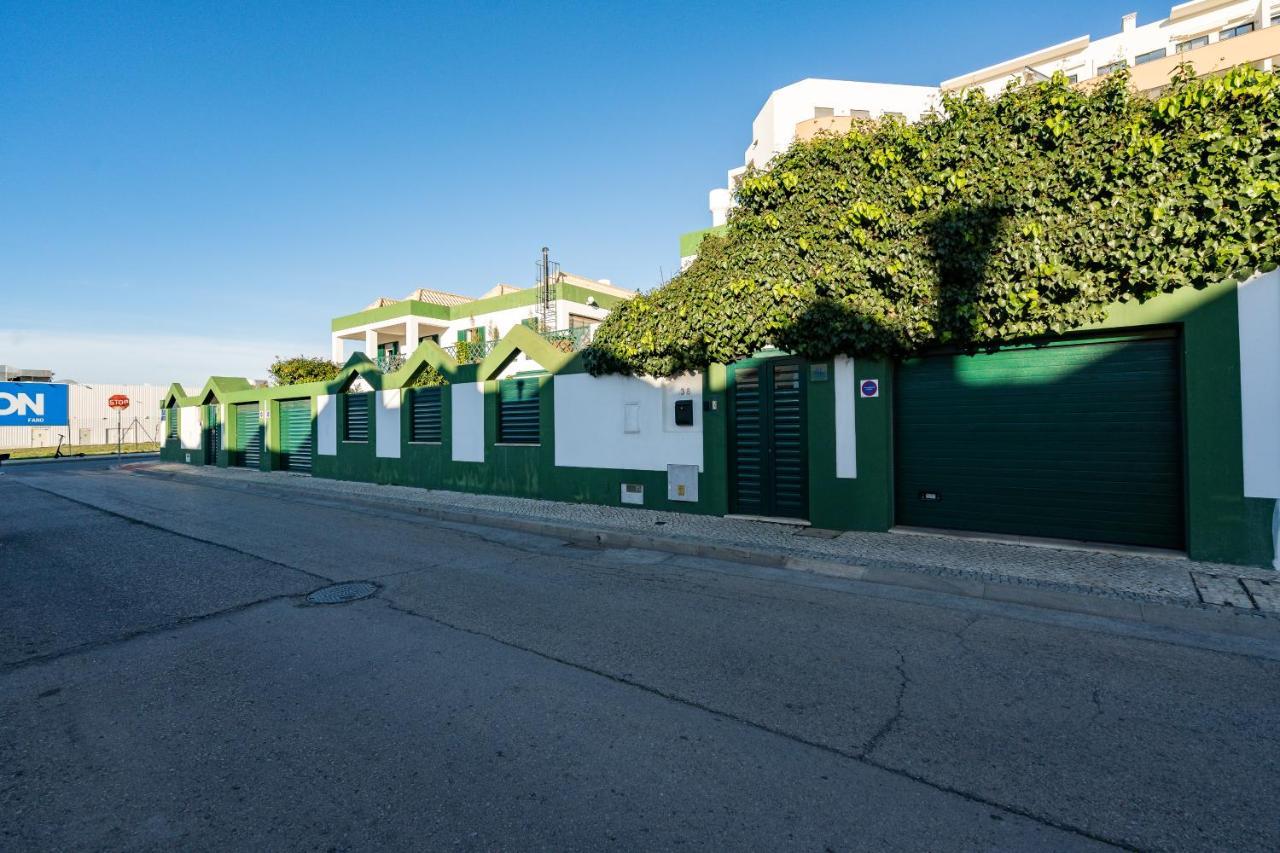 Holiday Villa In Elite Residential Area Of Faro FAO Exterior foto