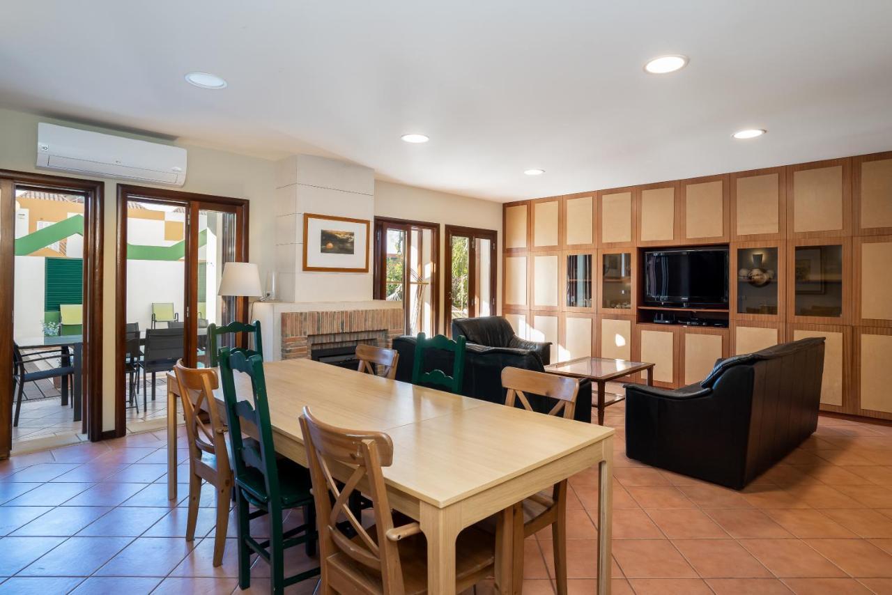 Holiday Villa In Elite Residential Area Of Faro FAO Exterior foto