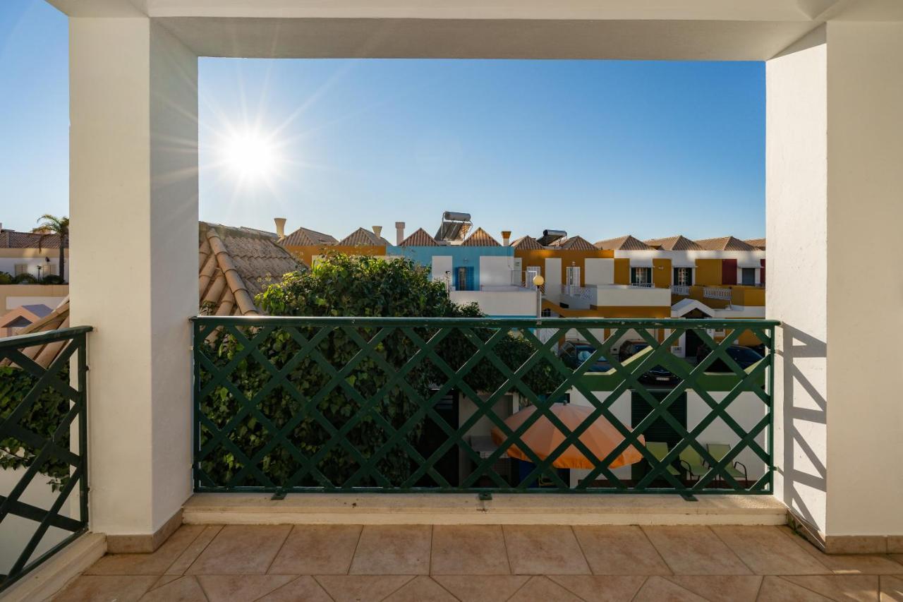 Holiday Villa In Elite Residential Area Of Faro FAO Exterior foto