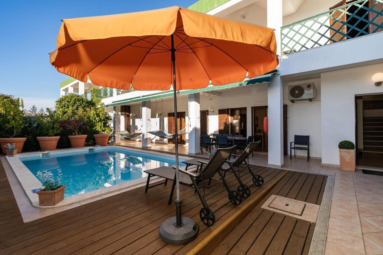 Holiday Villa In Elite Residential Area Of Faro FAO Exterior foto